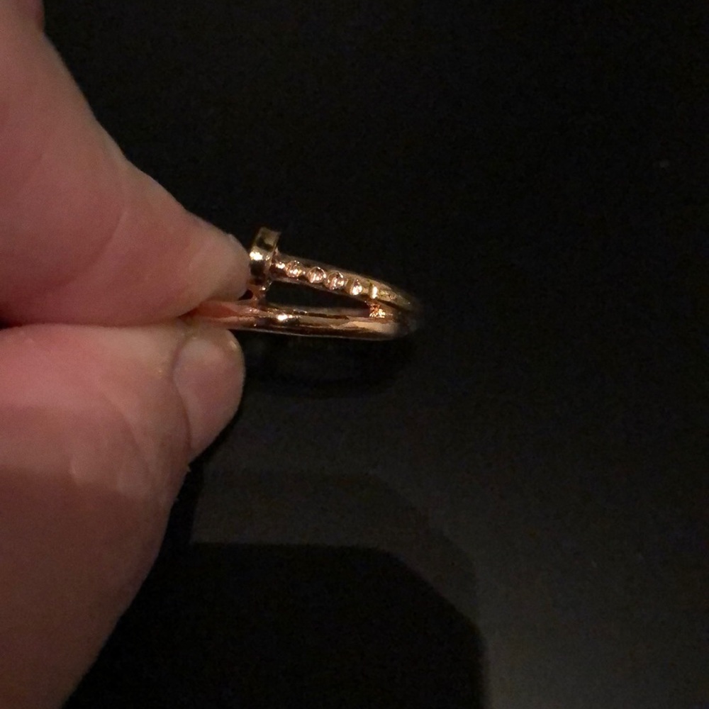 Gold Nail Ring (K17) - Picture 8 of 9